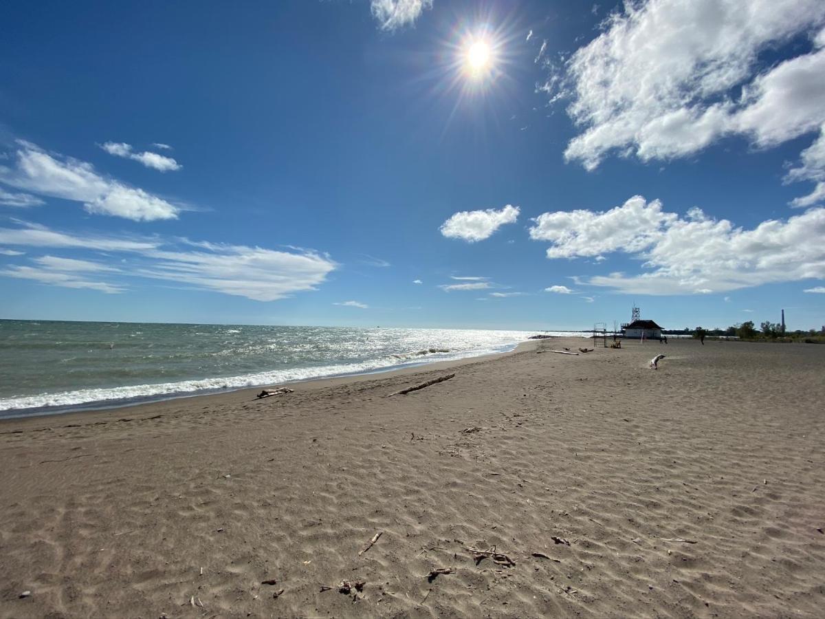 Superb Beach Home:Heated Pool-Hot Tub Open 365Days Торонто Экстерьер фото